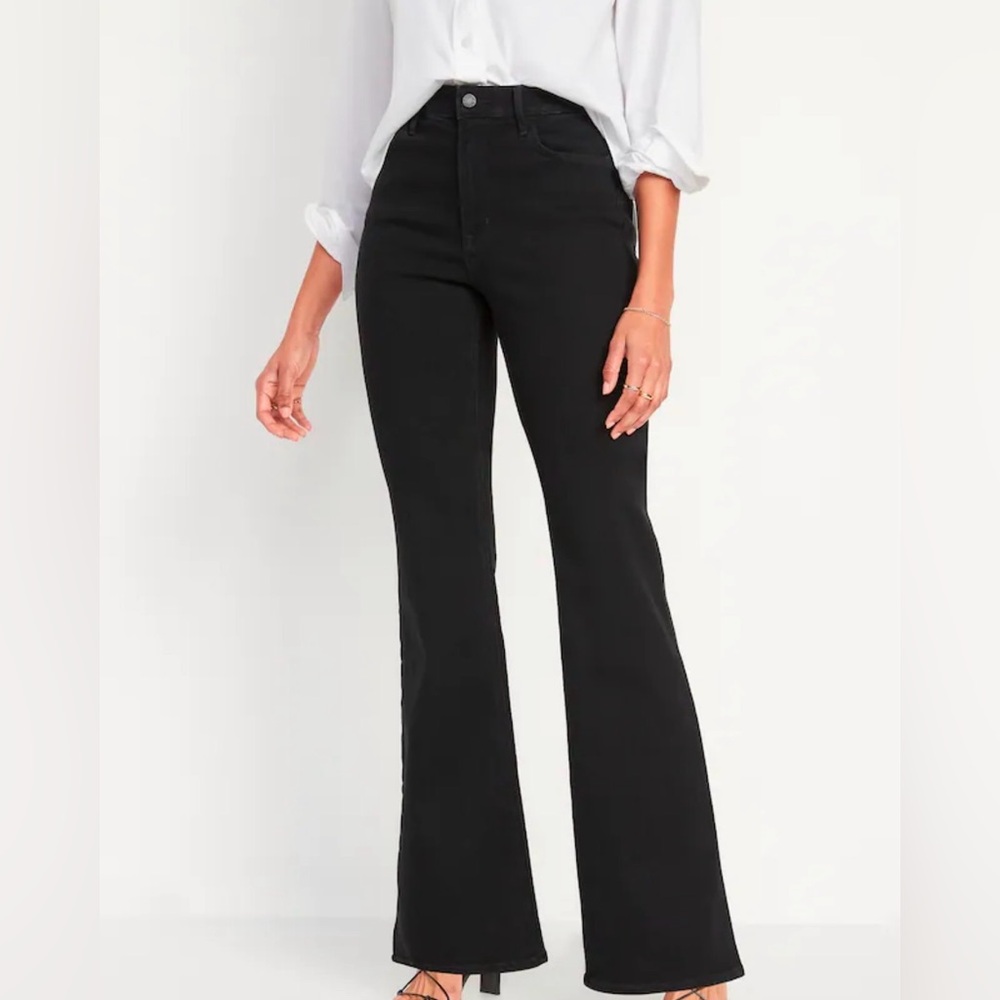 New “Old Navy” black Flared Jeans